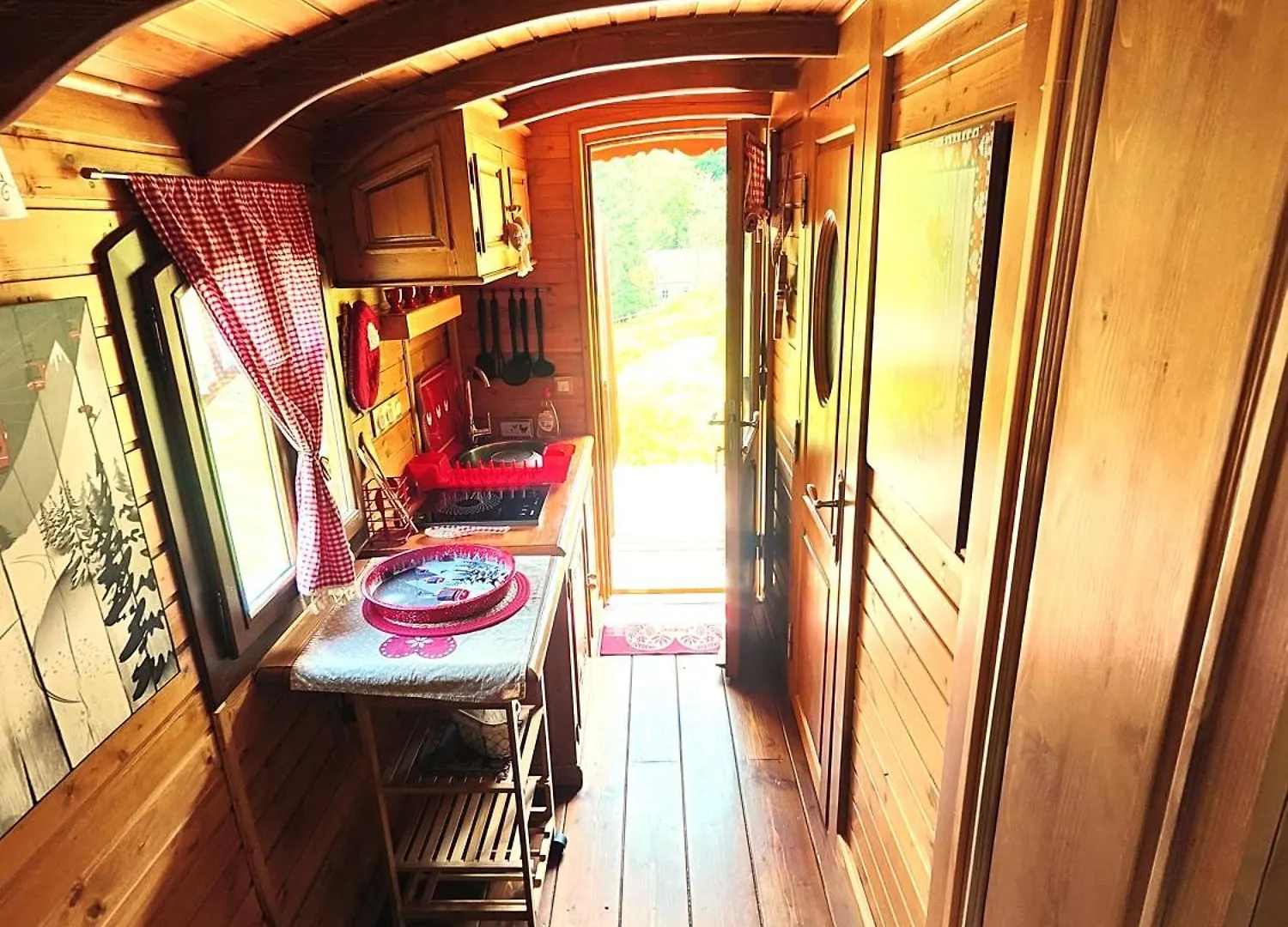 Chalet Villa Roulotte Ancolie Gèdre Frankreich